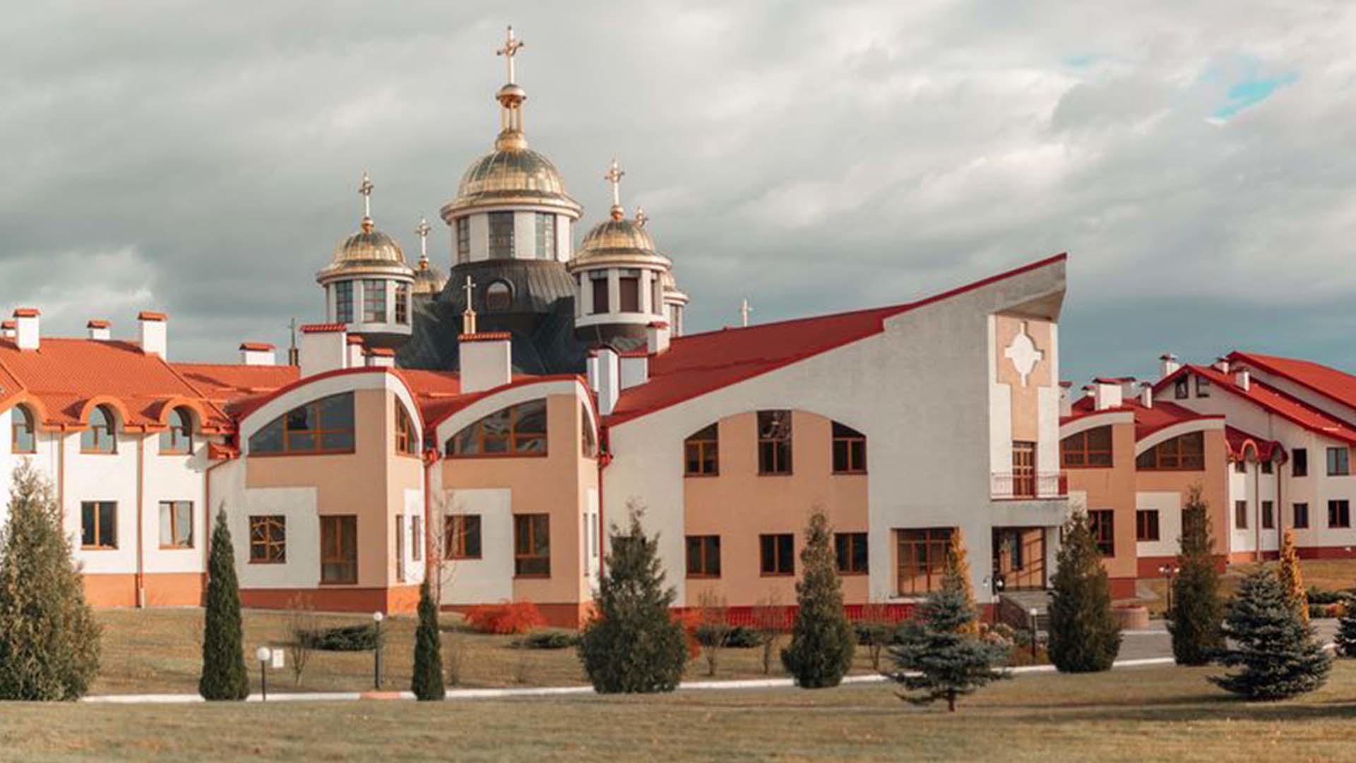 Архиєрейська Божественна Літургія. 240-ліття Львівської духовної семінарії 