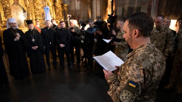 Відбувся перший випуск військових капеланів Збройних сил України