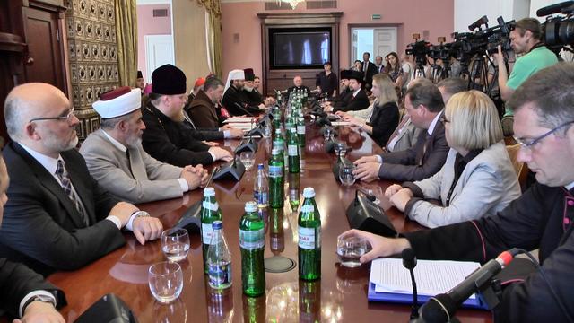 Держсекретар Ватикану зустрівся з Всеукраїнською Радою Церков і релігійних організацій