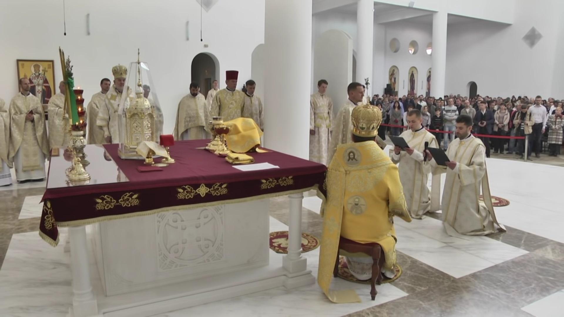 Архиєрейська Божественна Літургія у Патріаршому соборі 