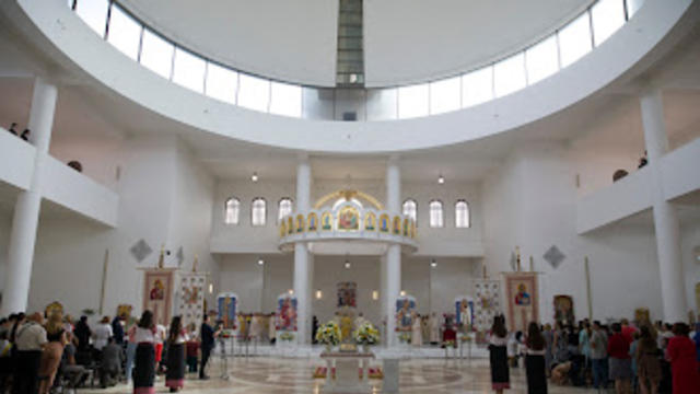Божественна Літургія онлайн у свято Собору Пресвятої Богородиці