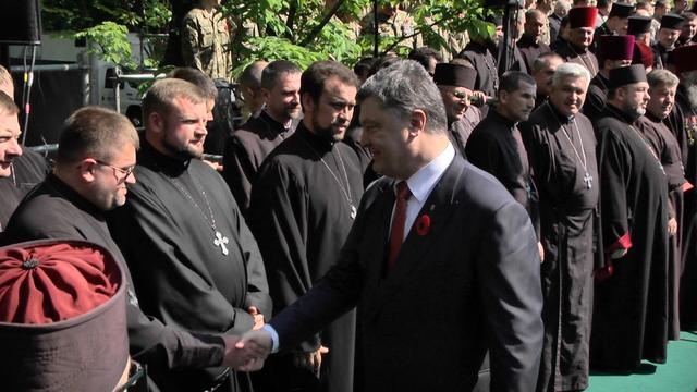 Молебень за мир та перемогу відслужили на Володимирській гірці 