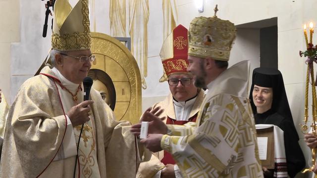 Папа Франциск передав особисту пожертву на будову собору УГКЦ у Харкові