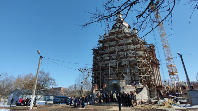 Харків: нижній храм – для молитви, а верхній – для гуманітарної допомоги