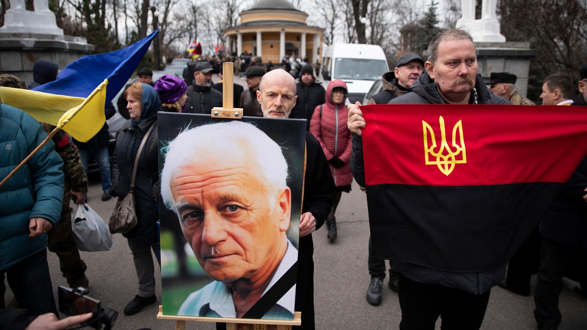  Вічна пам’ять: Чин похорону Степана Хмари