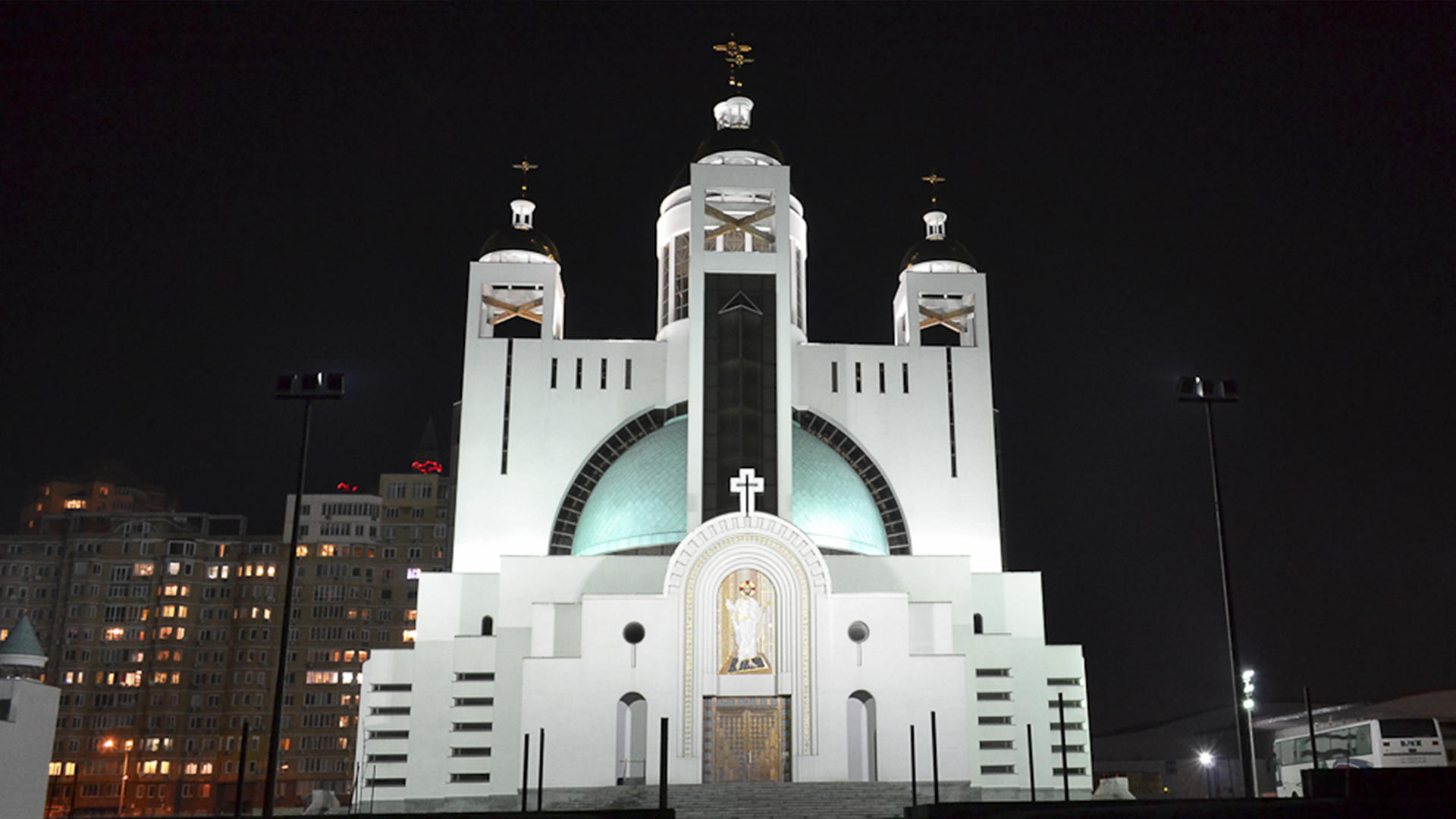 Велике повечір'я з Литією, Різдвяна утреня, Архиєрейська Божественна Літургія 