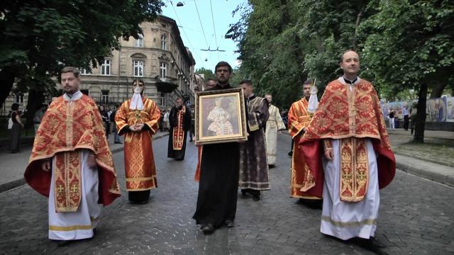 Центральними вулицями Львова пройшла скорботна хода світлої пам’яті Блаженнішого Любомира